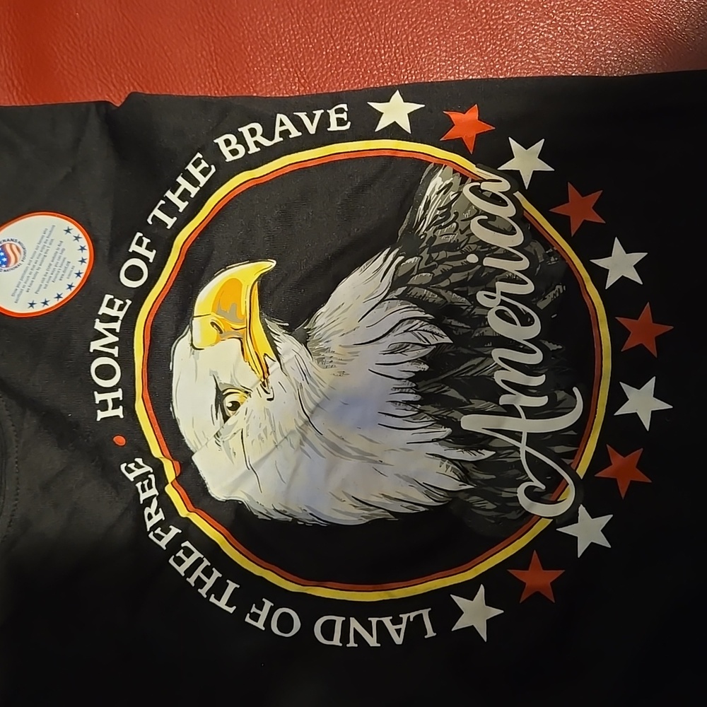 Patriotic T-shirt - Picture 4 of 4